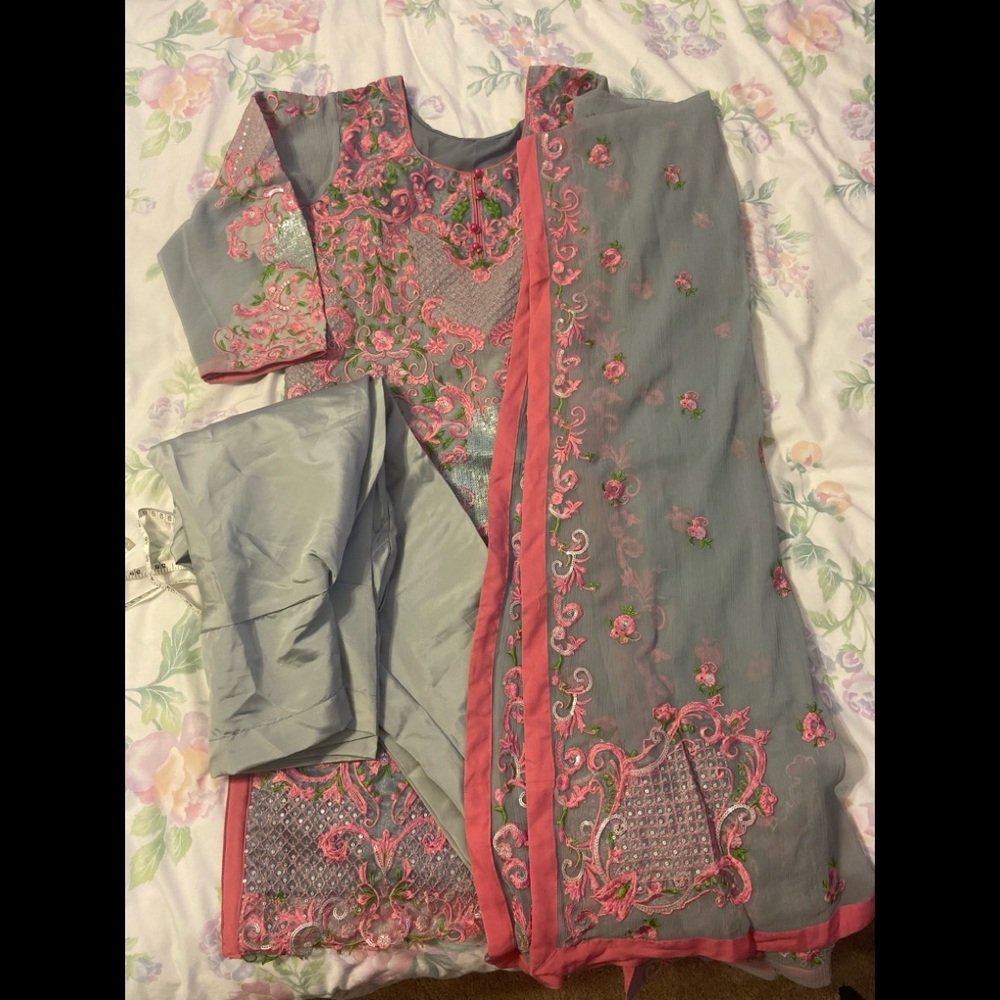 Salwar kameez
